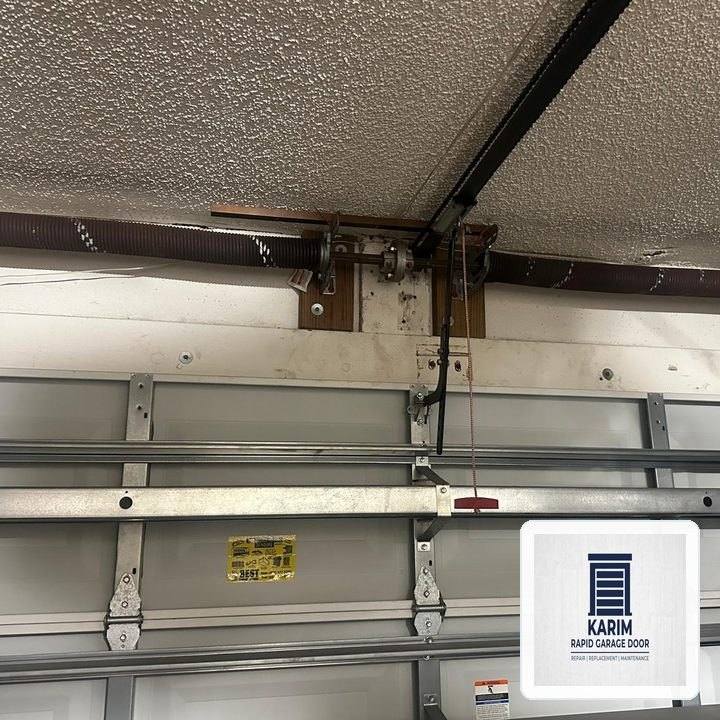 Karim Rapid Garage Door Dispatch in Natick (Framingham Area): Heavy-Duty EPDM Perimeter & Bottom Seal Weatherproofing - Natick, MA